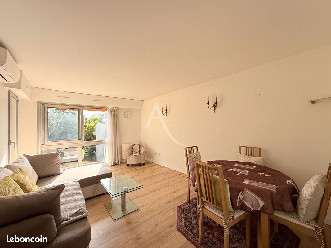 Appartement 2 pièces 45 m² · à Nogent-sur-Marne · 45 m² · 150 000 €