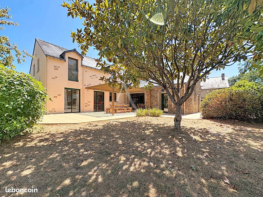 Maison 5 pièces 162 m² · à Saint-Mars-du-Désert · 162 m² · 413 900 €