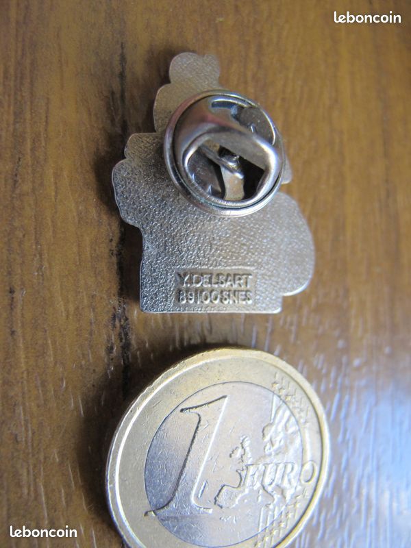 Pin's Gendarmerie BMO Yonne, prix livré en suivi , LIRE (image 3)