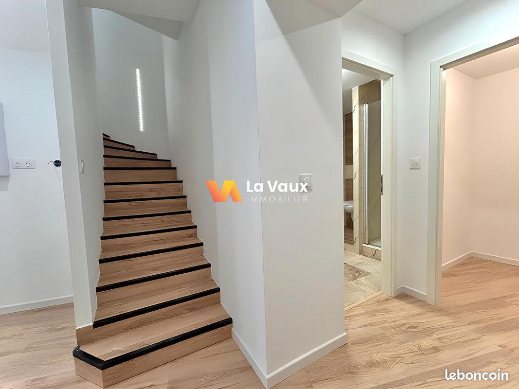 Appartement 5 pièces 88 m² · à Pont-Saint-Vincent · 88 m² · 157 000 €