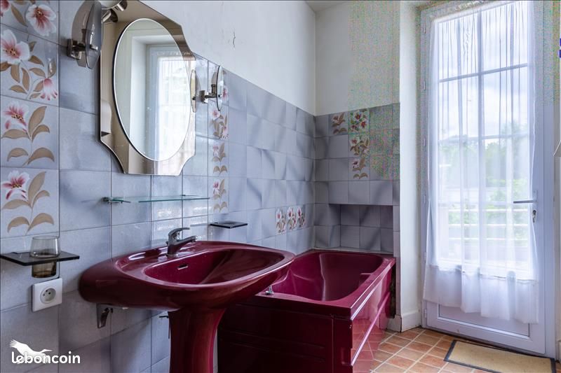 Maison de ville 7 pièces 137 m² - Arnac-Pompadour 19230 (image principale 6)