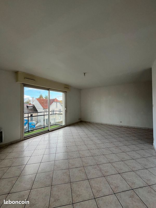 Appartement 2 pièces 51 m² · à Rennes · 51 m² · 606 €