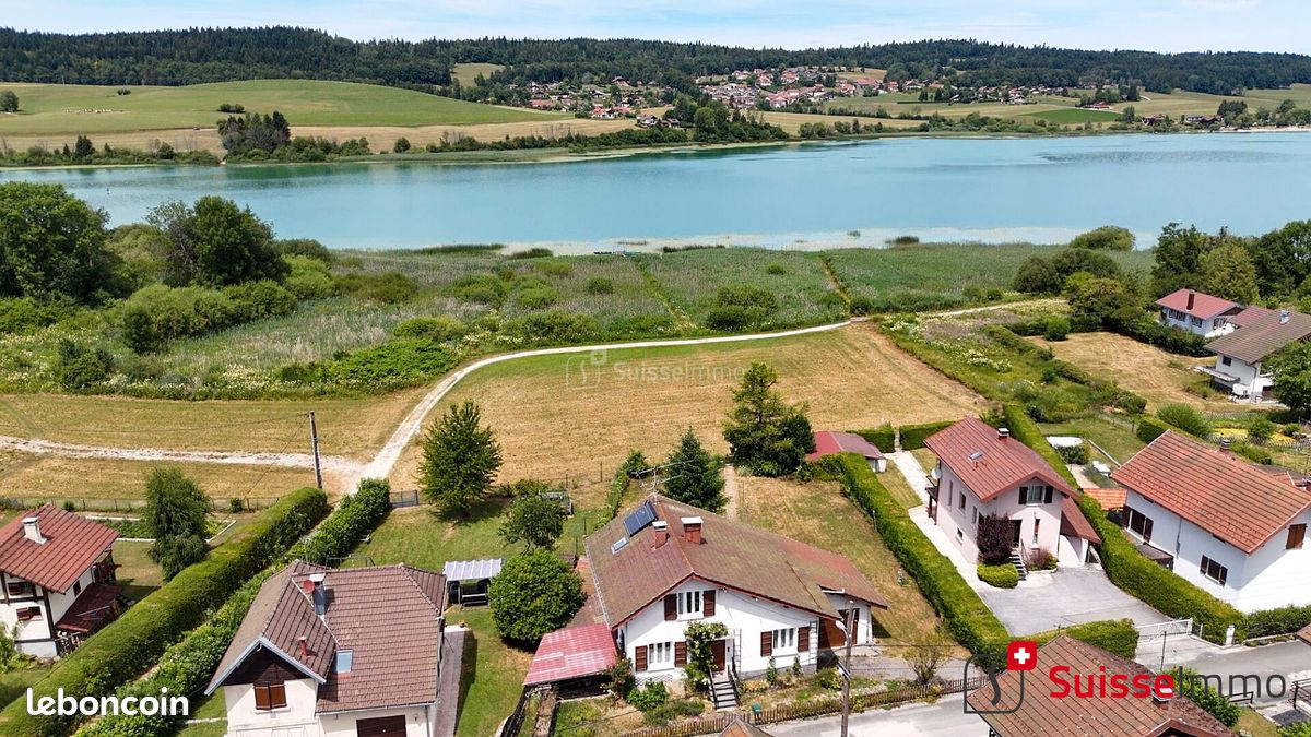 Maison 5 pièces 144 m² · à Montperreux · 144 m² · 595 000 €