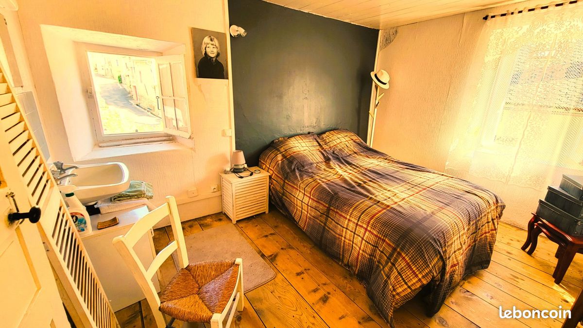 Maison 7 pièces 102 m² · à Escouloubre · 102 m² · 88 000 €