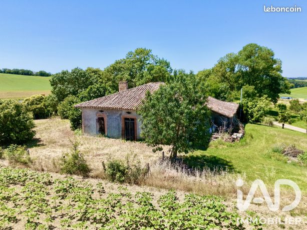 Maison 4 pièces 240 m²