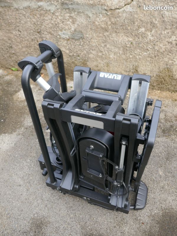 Porte-vélos Eufab TECDC1 Pliable Noir - 60kg, LED, Pour Vélo électrique