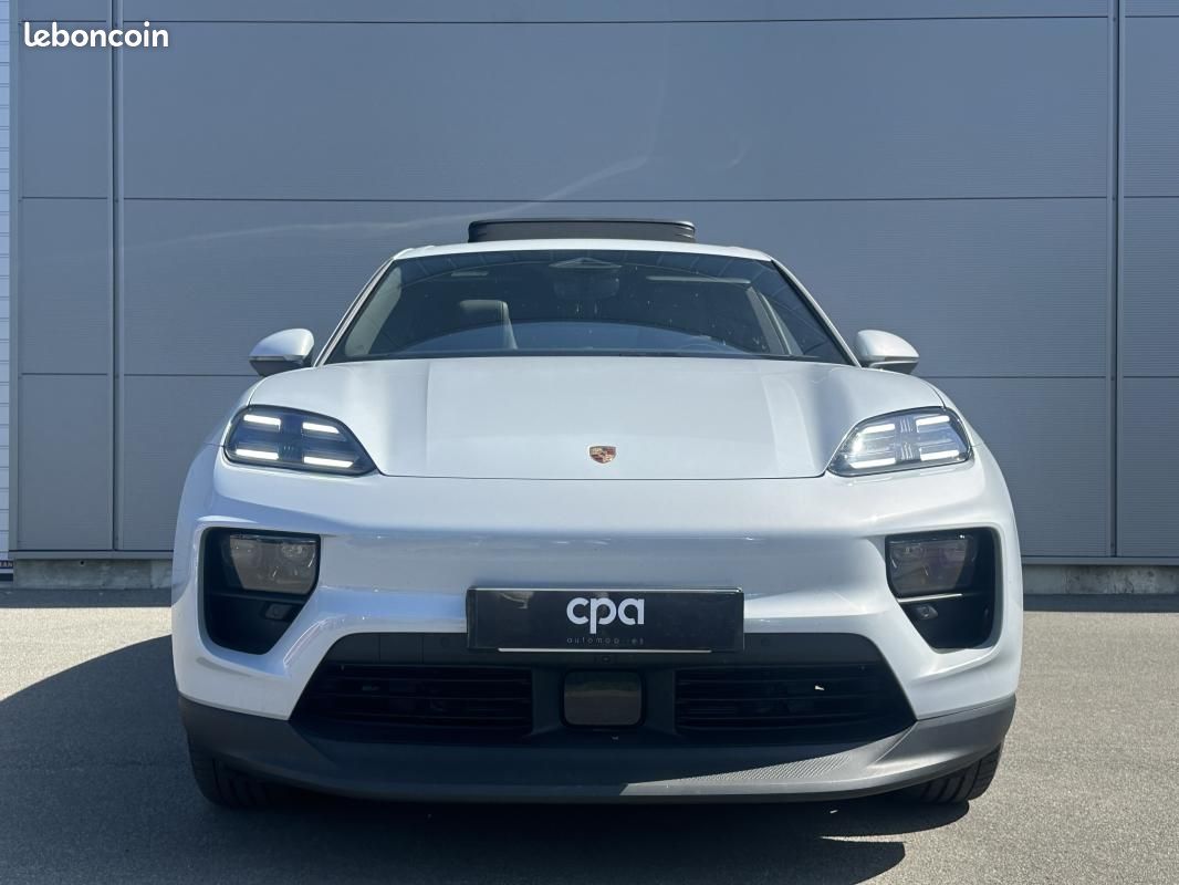 Porsche Macan ELECTRIQUE 360 CH 100KWH / 1RE MAIN FRANÇAISE ETAT NEUF (image 4)