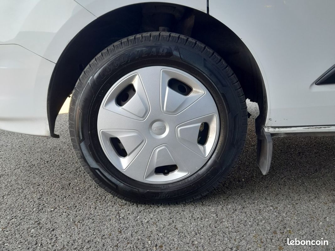 Ford transit custom cabine approfondie 6 places l2h1 130cv trend business prix 19000 euros ht (image 22)