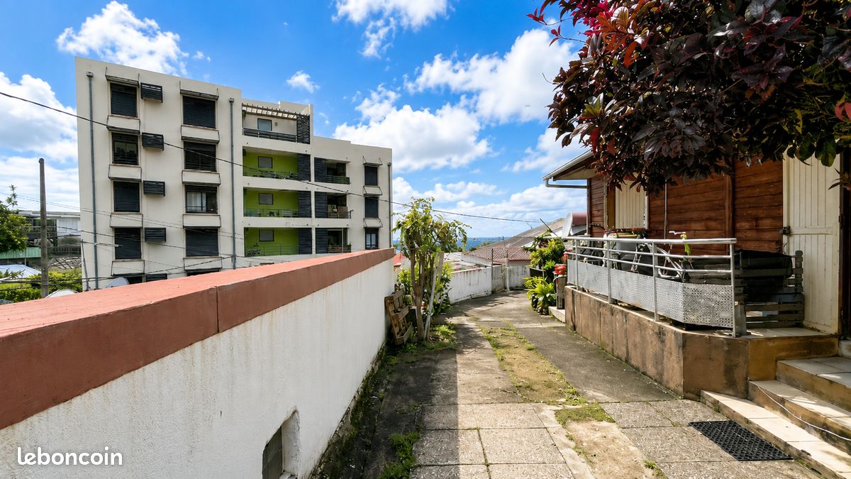 Maison 3 pièces 64 m² · à Saint-Denis · 64 m² · 139 900 €