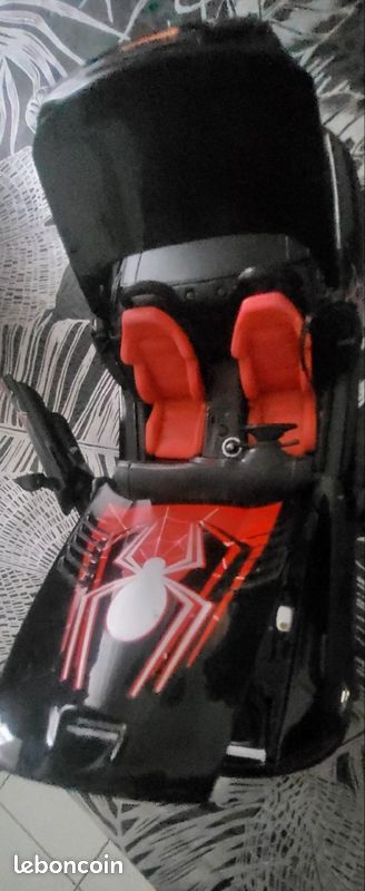 Voiture de collection MARVEL (image 6)