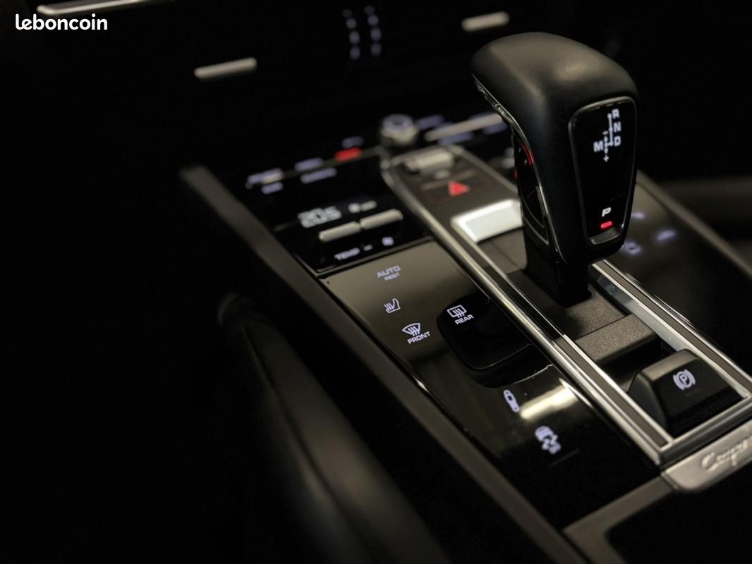 Porsche Cayenne Coupé 3.0 V6 340 ch Tiptronic BVA (image 26)