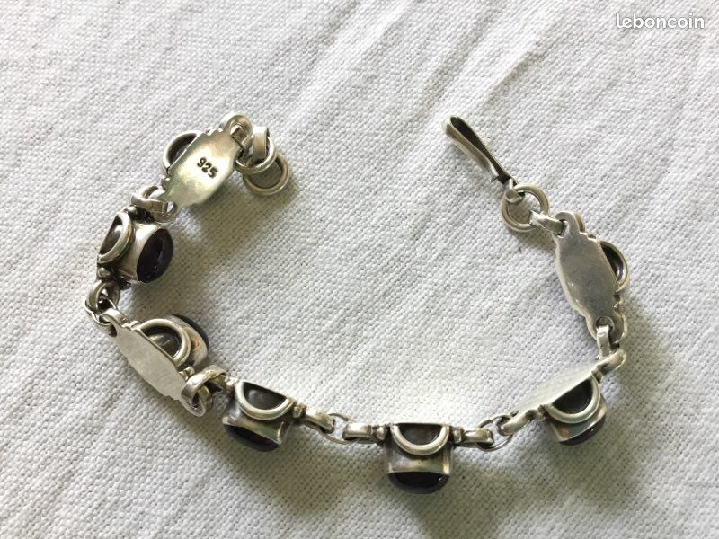 Bracelet Ancien En Argent Massif Avec 5 Hématites - État Bon, Style Articulé, Pierre Noire