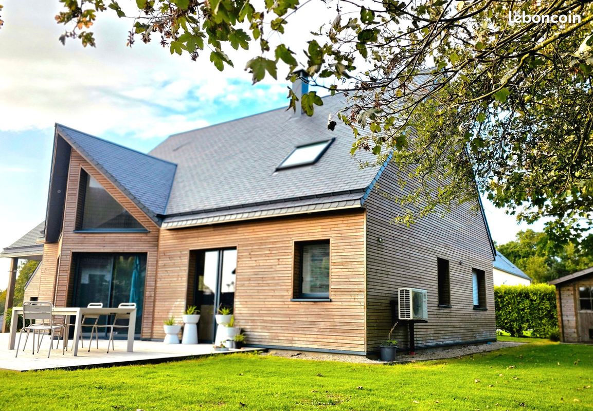 Maison 5 pièces 144 m² · à La Hague · 144 m² · 395 000 €