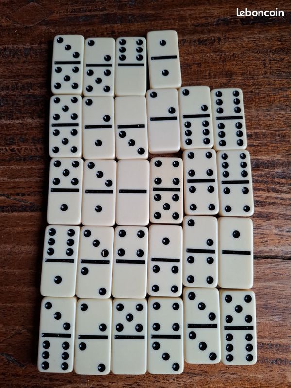 Domino Poker 28 Pièces Double 6 – Boîte Métal 19x12x3 Cm – Pour Adultes Et Enfants