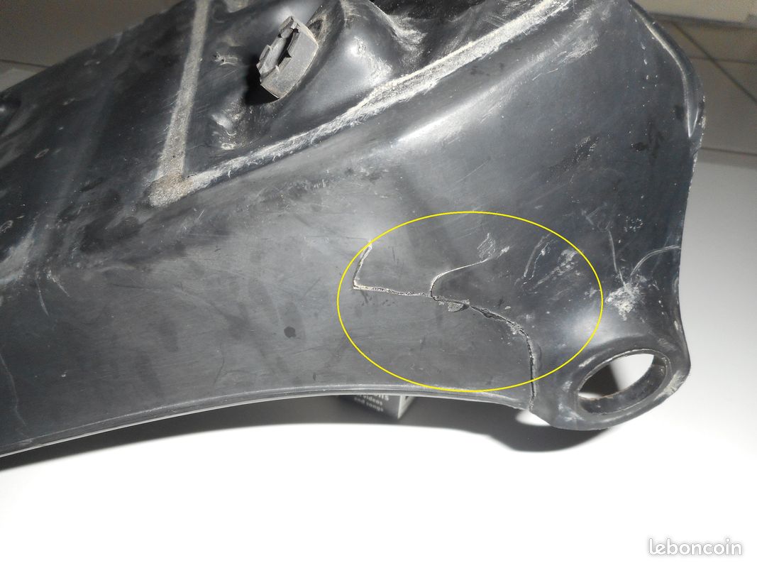 Bavette arriere support de plaque immat 600 transalp honda pd06 (image 3)