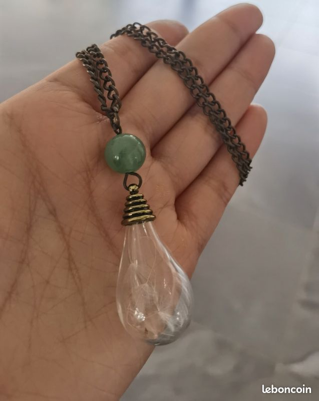 Collier forme goutte pissenlit (image 1)