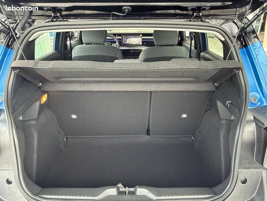 Citroën C3 Hybride 110 ch Automatique - Plus (image 6)