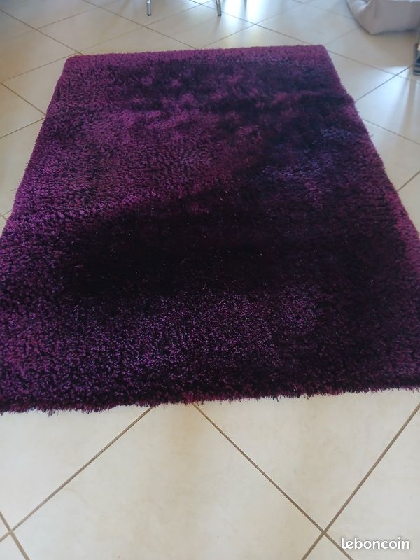 Tapis peu servi (image 1)