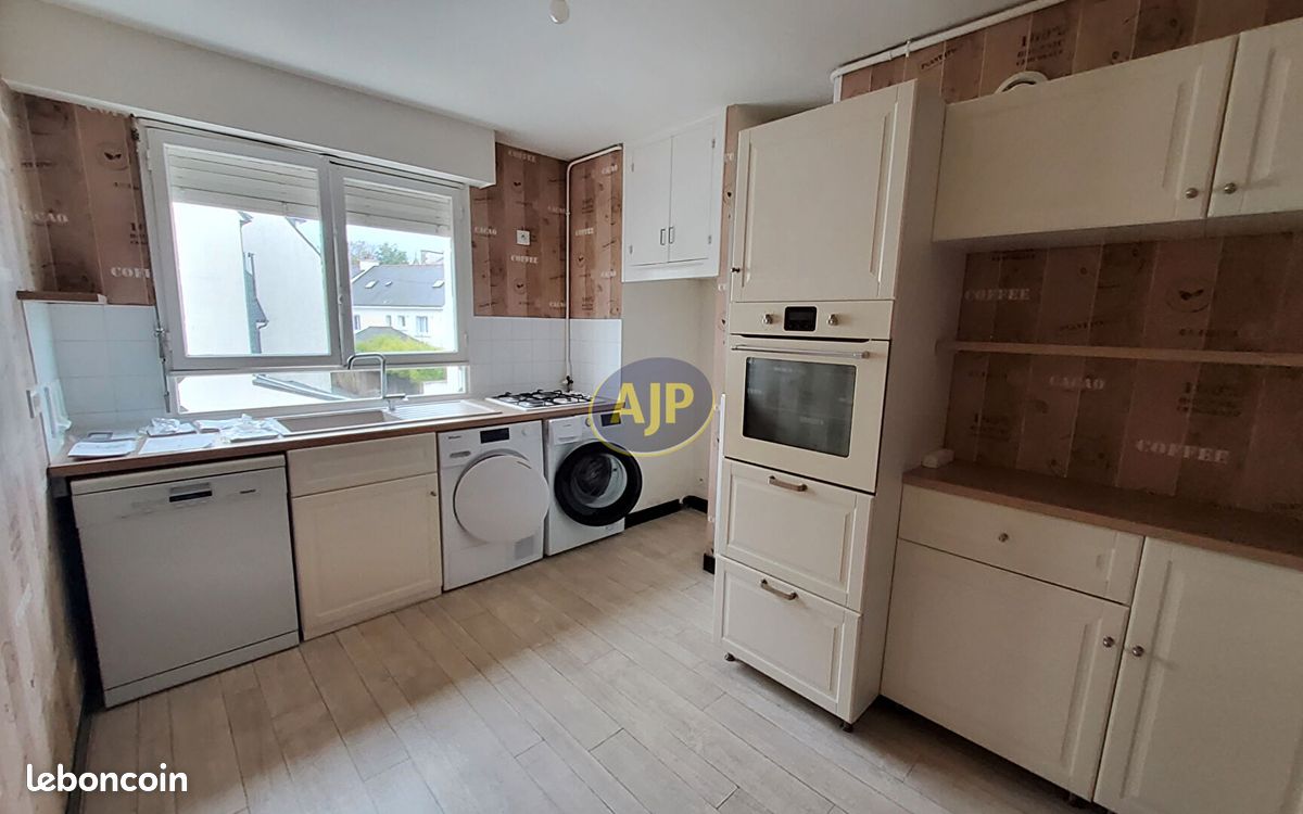 Appartement 3 pièces 80 m² · à Pontivy · 80 m² · 740 €/mois