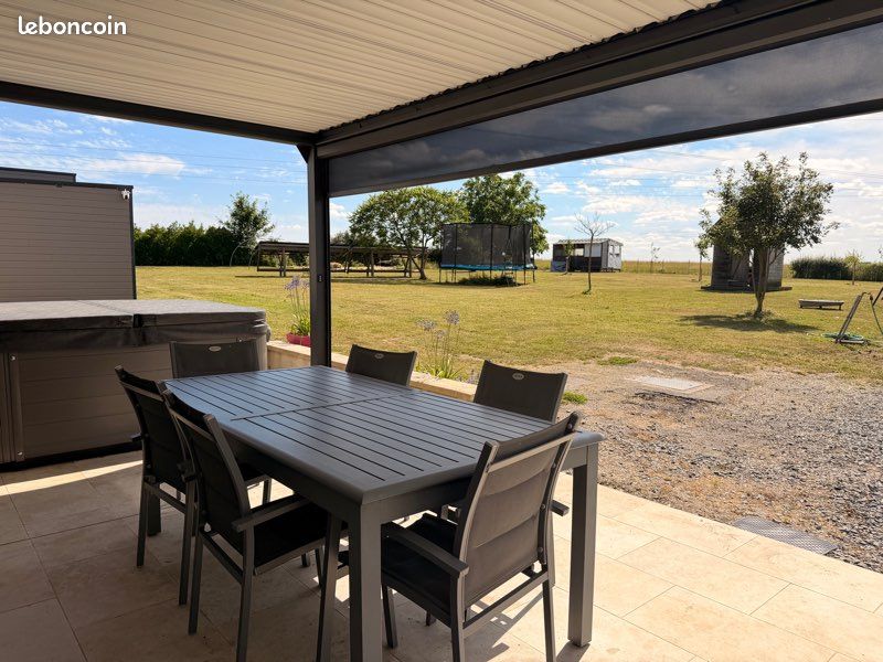 Maison 7 pièces 167 m² · à Azay-sur-Cher · 167 m² · 389 000 €