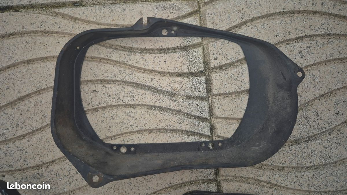 Platines suport de phare 204 Peugeot 2 droite 1 gauche (image 2)