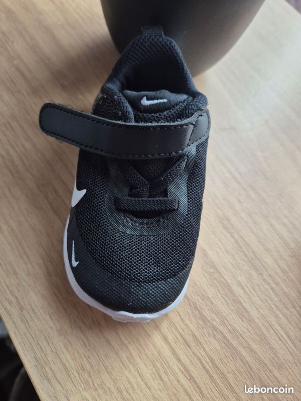 Chaussure bébé (image 1)