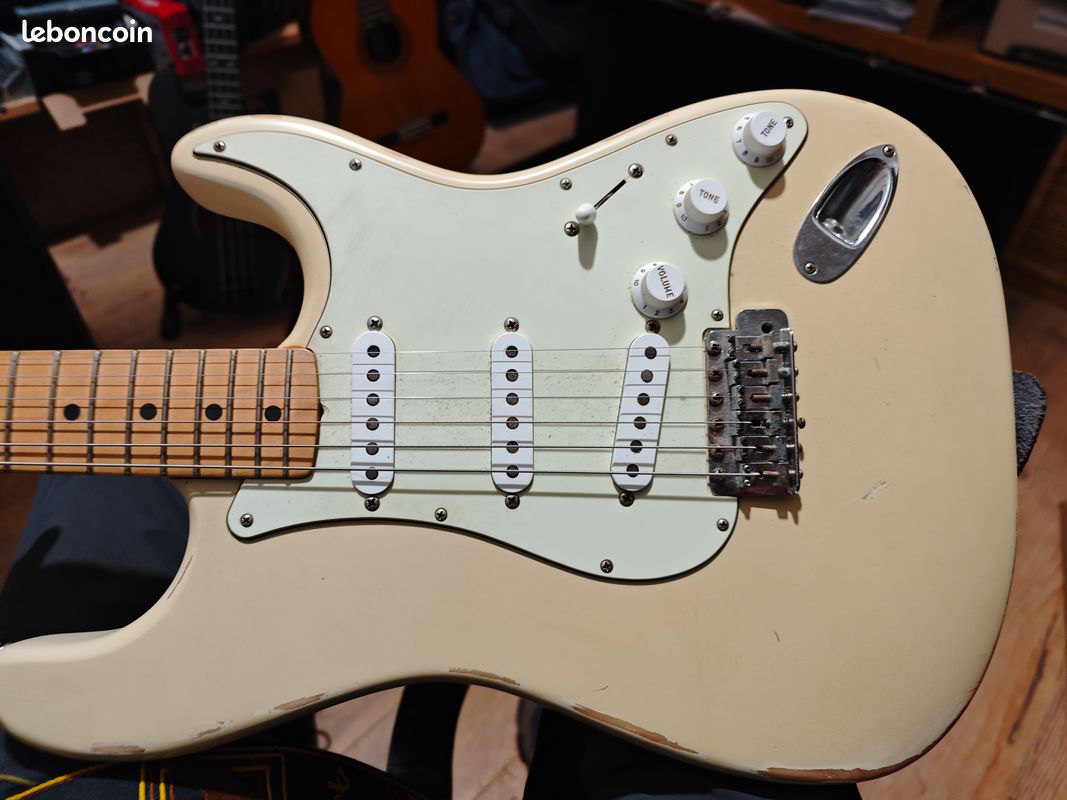 Fender Stratocaster usa 1979 olympic white (image 4)