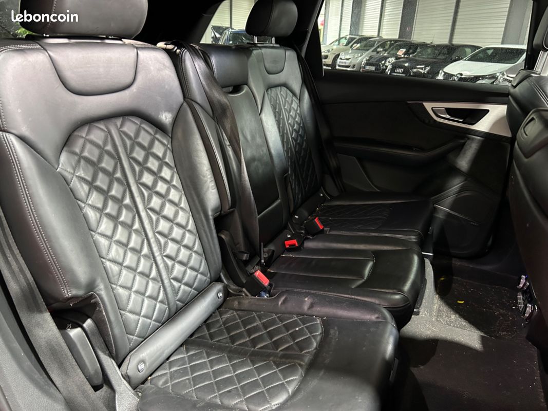 AUDI Q7 3.0 50 TDI 286 CH S-LINE QUATTRO TIPTRONIC / SUIVI CONSTRUCTEUR / CAMÉRA 360 / TOIT OUVRANT / BOSe (image 26)