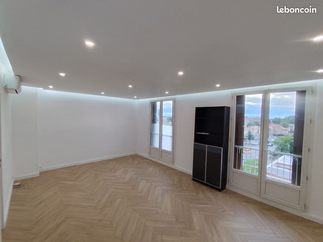 Appartement a louer salon-de-provence - 3 pièce(s) - 70 m2 - Surfyn