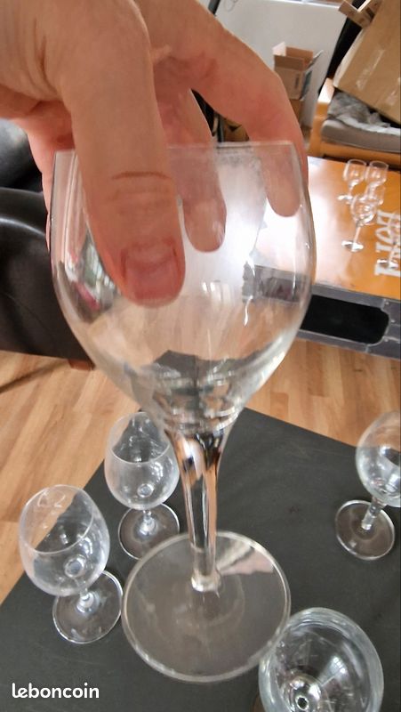 5 verres à vin + 2 gratuits (image 4)