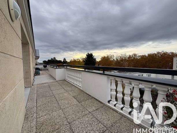 Appartement a louer le plessis-robinson - 4 pièce(s) - 90 m2 - Surfyn