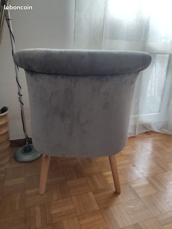 Fauteuil crapaud velour (image 2)
