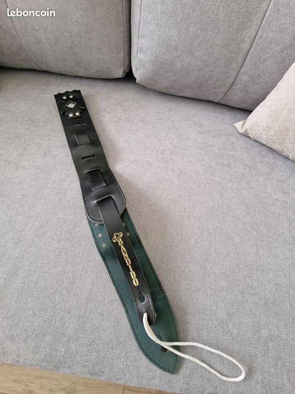 Superbe guitare acoustique noire Ibanez (image 7)