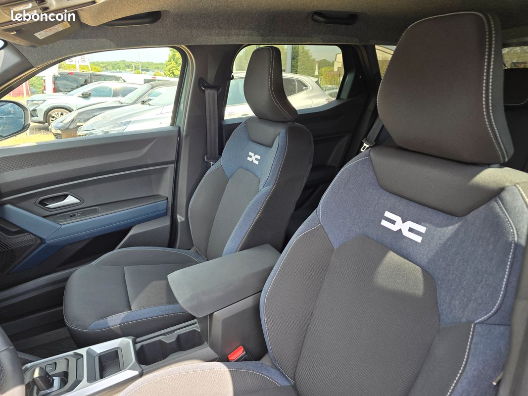 Dacia duster journey e-tech 140 tres bel etat 16898 kms garantie +12 mois (image 10)