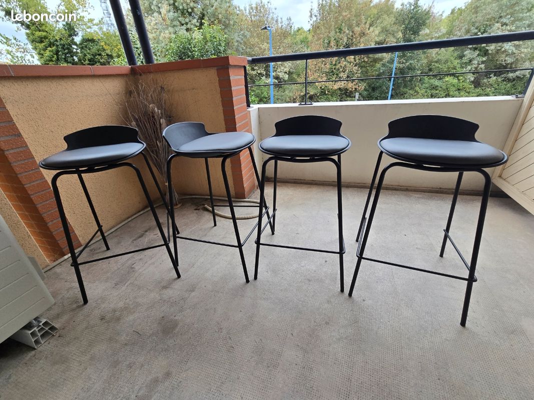 Lot 4 chaises pour ilot central (image 3)