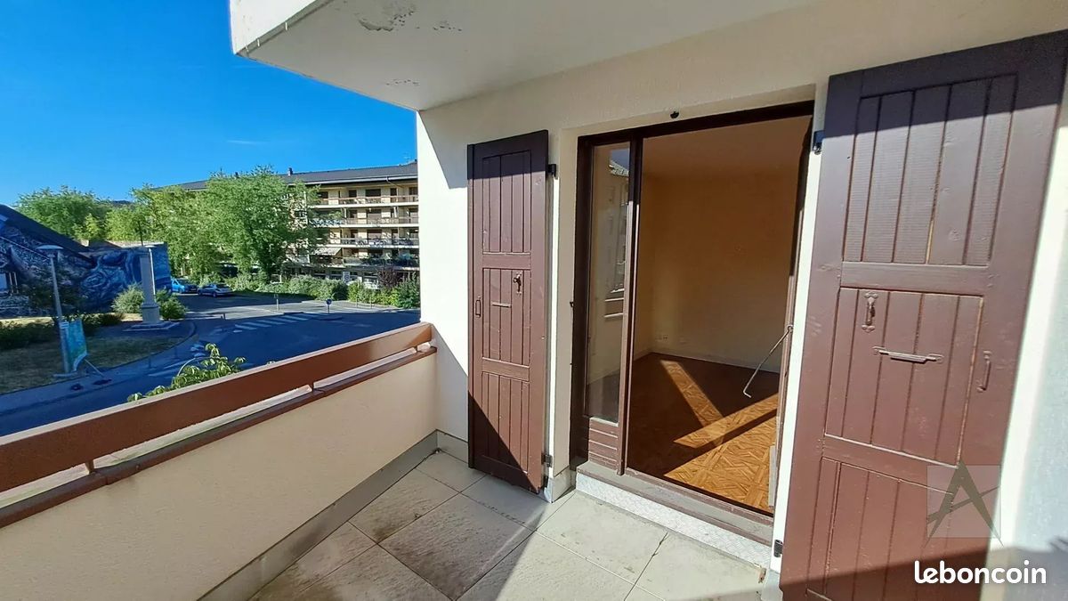 Appartement 1 pièce 30 m² · à La Motte-Servolex · 30 m² · 600 €