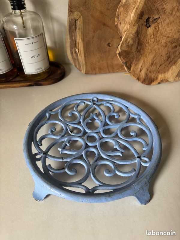 Dessous De Plat Ancien En Fonte – Ustensile Cuisine Vintage – Taille Moyenne