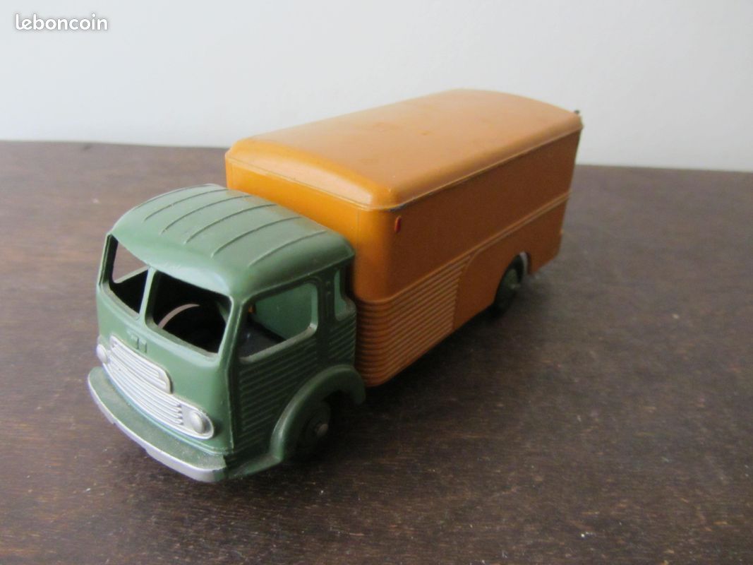 Dinky Toys - Model truck - Dinky Toys 33AN Déménageur Simca Cargo