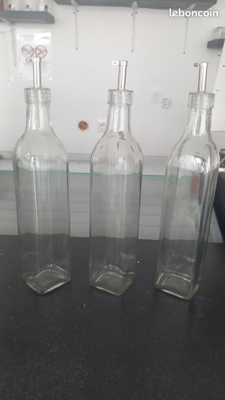 Lot de 3 bouteilles à huile pimentée avec bec verseur (image 1)