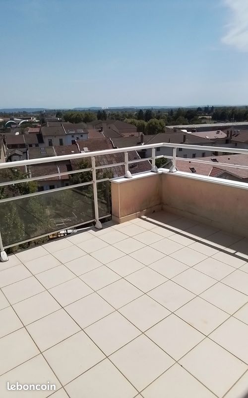 Appartement 4 pièces 95 m² · à Meximieux · 95 m² · 1 250 €/mois