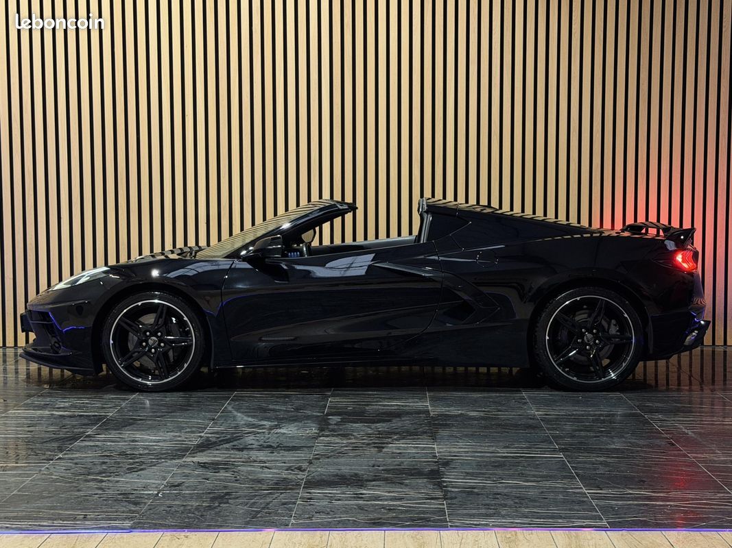 CHEVROLET CORVETTE TARGA 6.2 V8 482 BVA C8 Stingray IMMAT FRANCE 2LT ETAT NEUF 1ERE MAIN RIEN A PREVOIR (image 9)