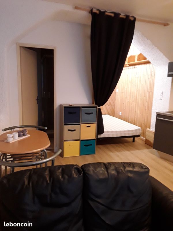 Appartement 1 pièce 23 m² · à Laval · 23 m² · 500 €