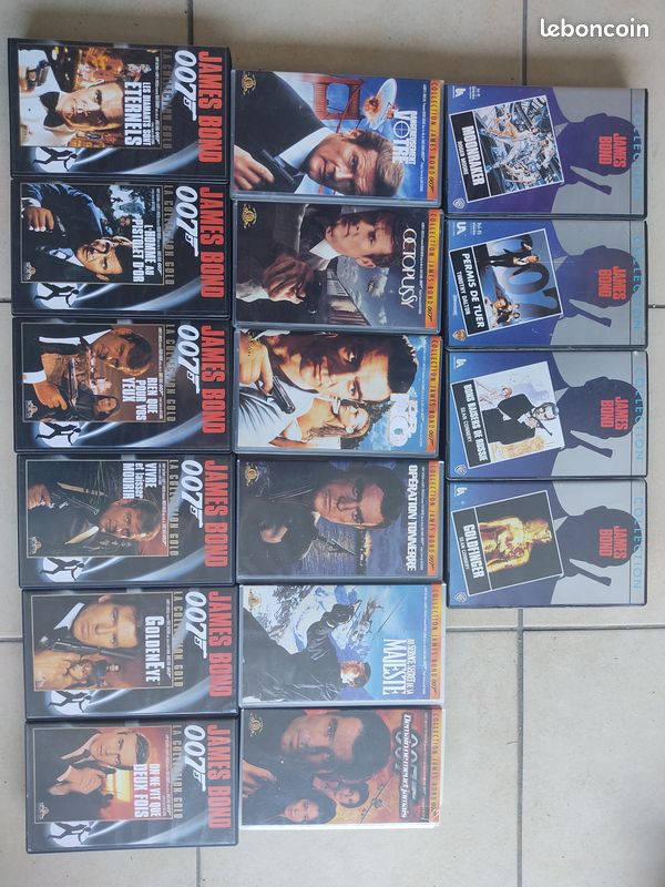 16 VHS intégrale James Bond (image 2)