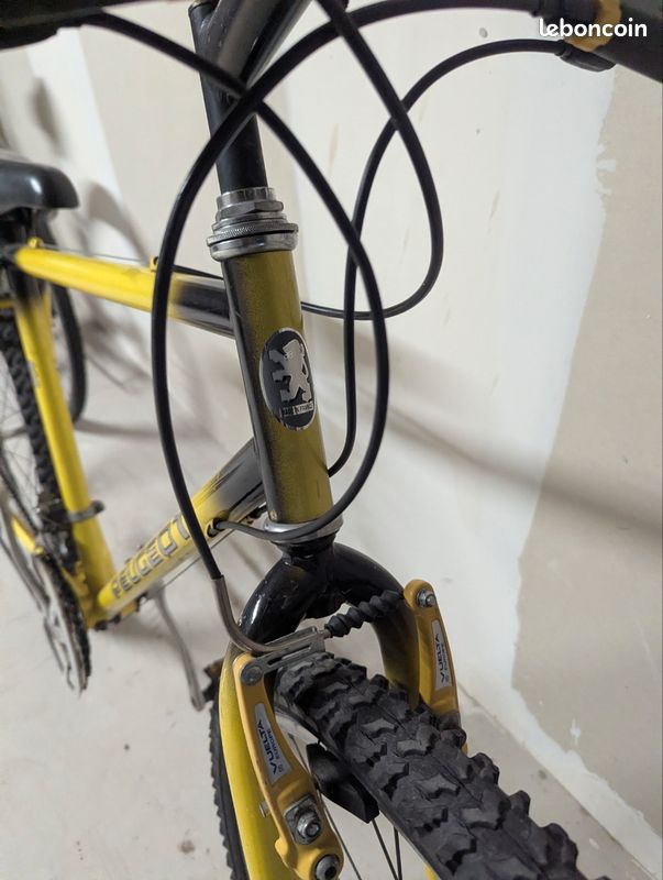 Vélo Peugeot (image 2)