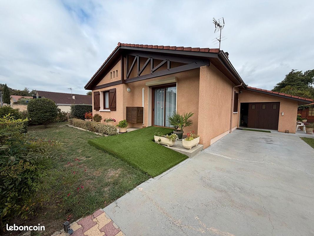 Maison 4 pièces 90 m² · à Mont-de-Marsan · 90 m² · 235 000 €