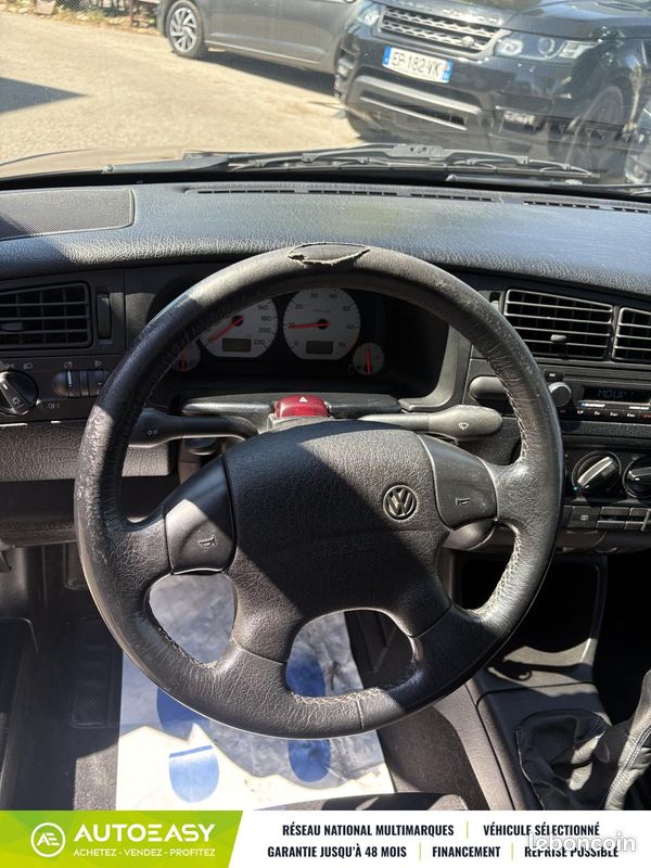 Volkswagen Golf III 3 Cabriolet 1.8 90cv BON JOVI / Révisée avec distribution neuve / (image 25)