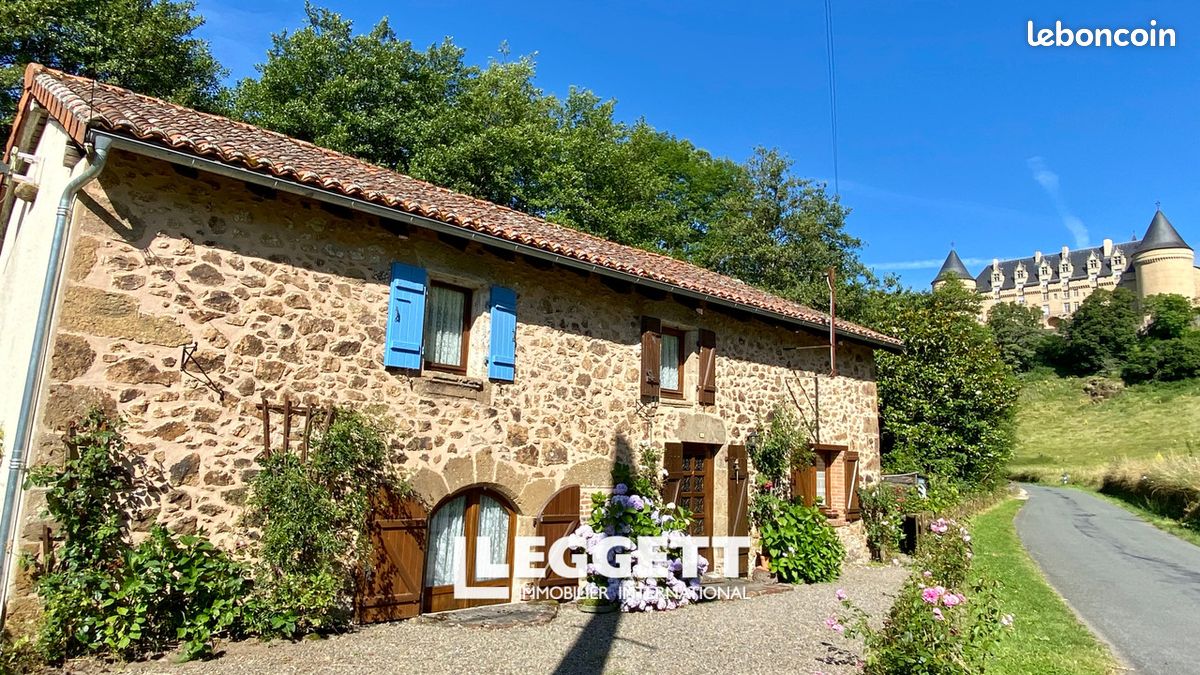 Maison 5 pièces 127 m² · à Rochechouart · 127 m² · 159 500 €