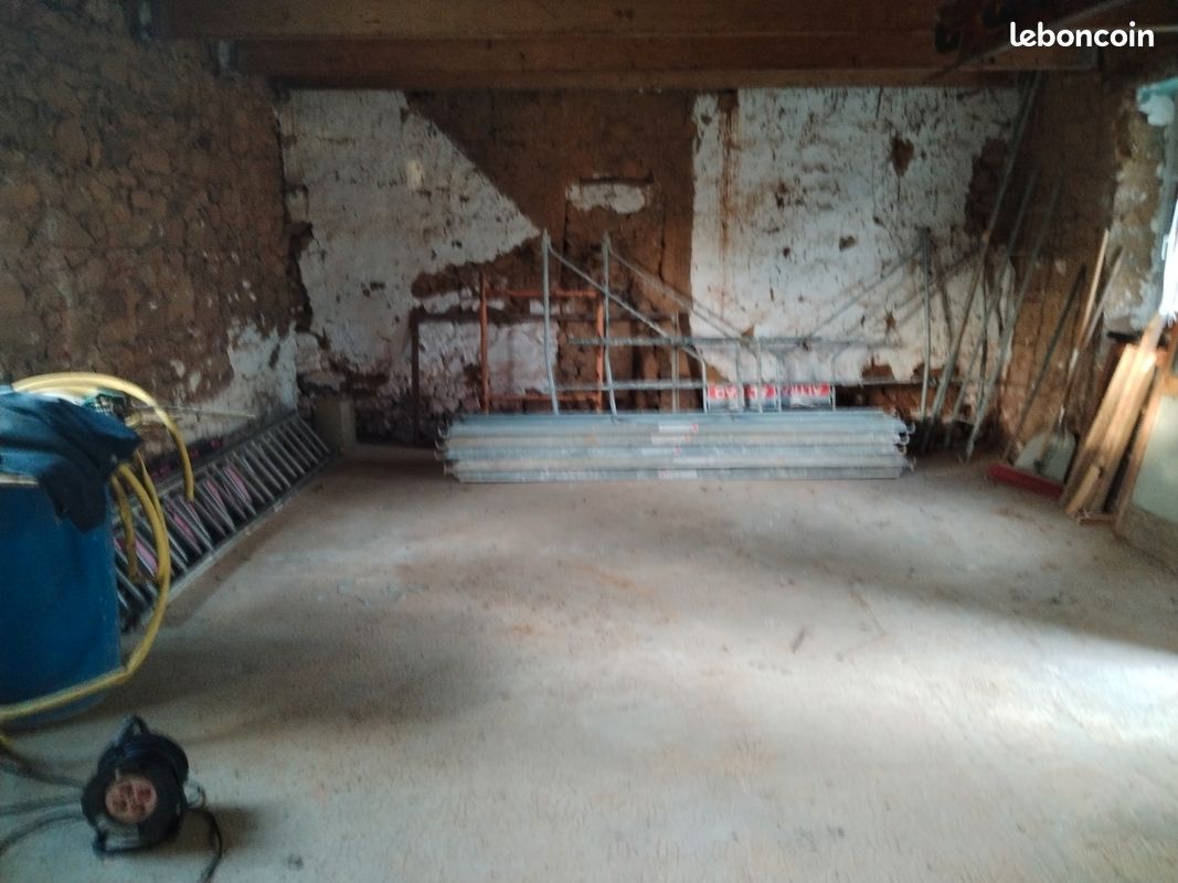 Maison 10 pièces 160 m² · à La Méaugon · 160 m² · 160 000 €