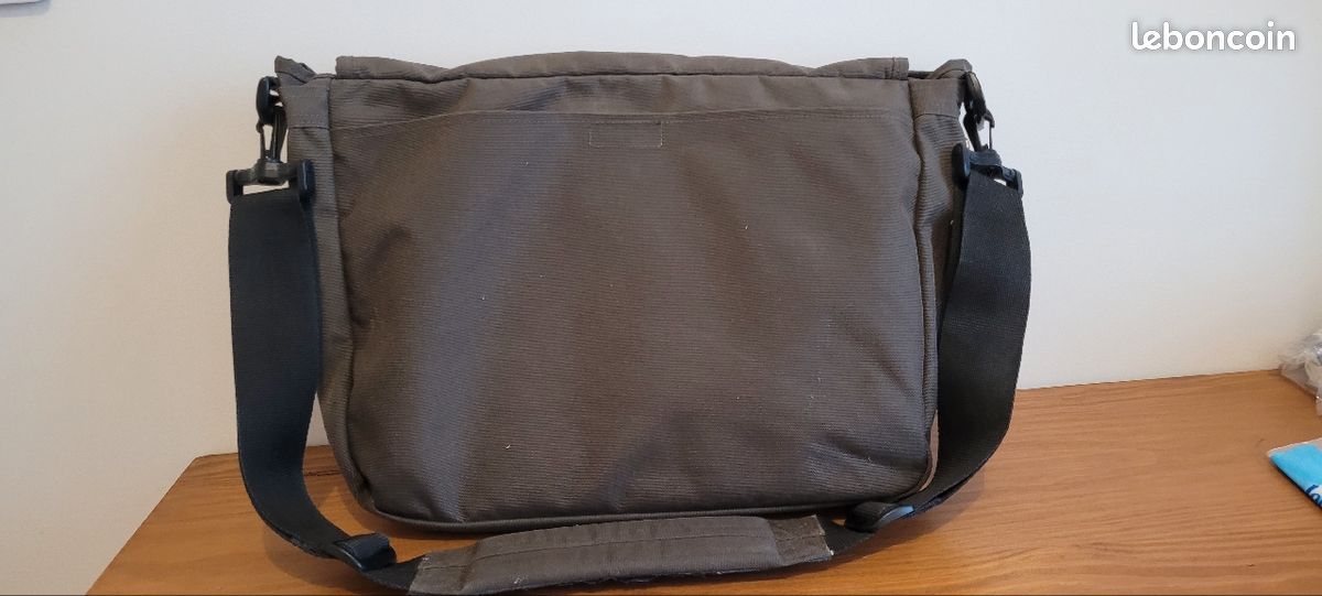 Besace sac Eastpark (image 2)