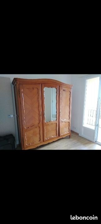 Vend armoire en merisier (image 1)